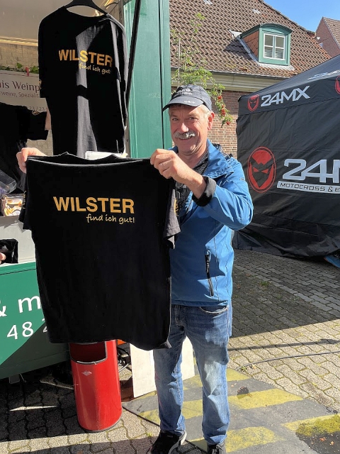 20230923 05 Flohmarkt T Shirt WILSTER find ich gut